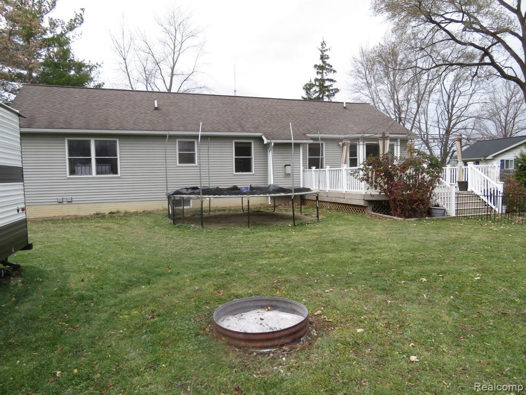3403 South Vassar Road Davison, MI 48423 - Photo 26 of 27 Gallery Image 26