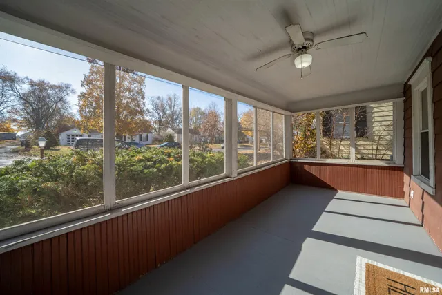 $69,900 | 729 East Seneca Place, Peoria, IL 61603