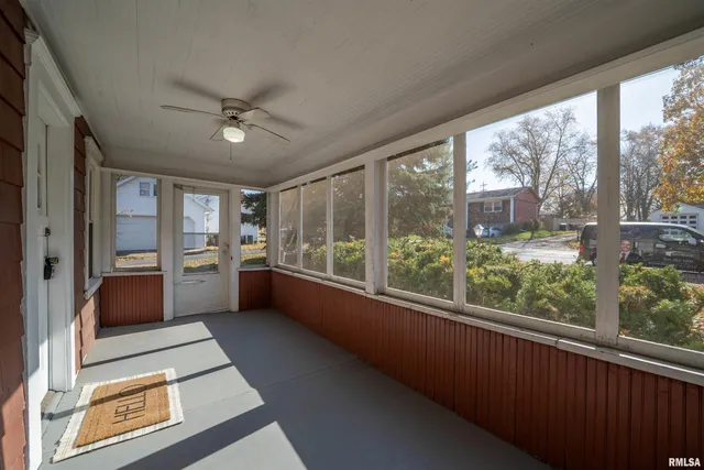 $69,900 | 729 East Seneca Place, Peoria, IL 61603