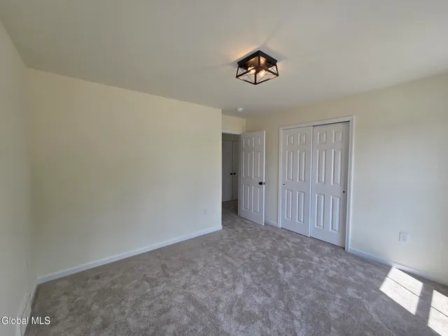 $625,900 | 2 Karl Farm Road, Averill Park, NY 12018