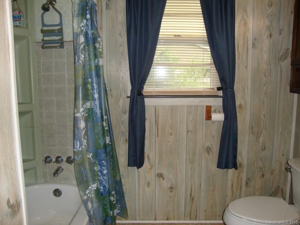 5227 Queen Anne Road Charlotte, NC 28217 - Photo 17 of 18 Gallery Image 17