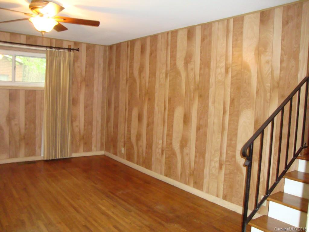 5227 Queen Anne Road Charlotte, NC 28217 - Photo 10 of 18 Gallery Image 10
