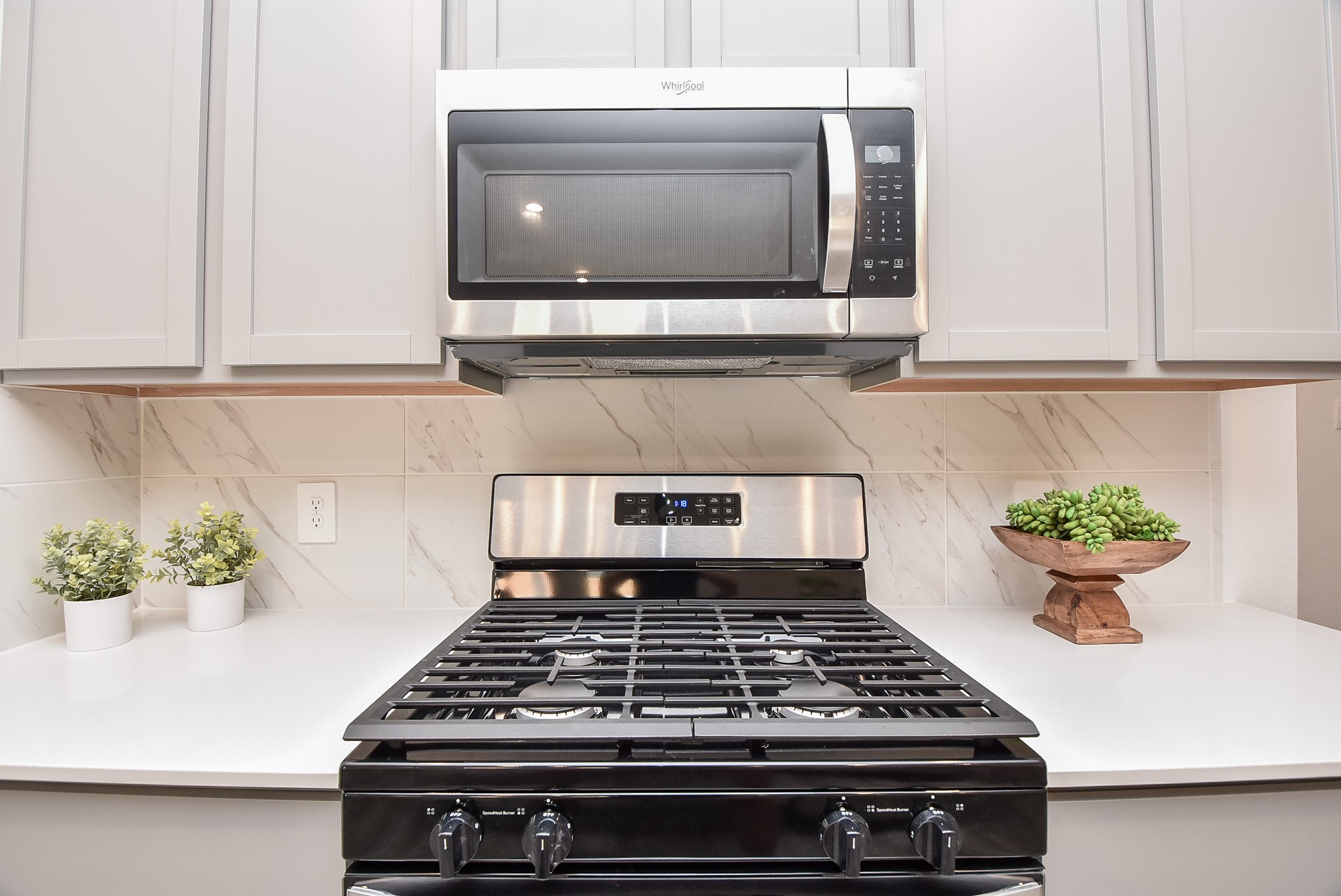 7827 Sleek Flock Lane Rosharon, TX 77583 - Photo 13 of 33