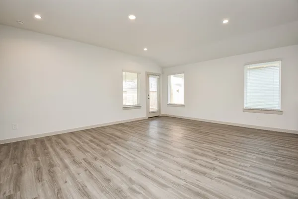 $2,500 | 7827 Sleek Flock Lane, Rosharon, TX 77583