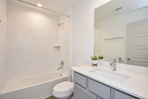 $2,500 | 7827 Sleek Flock Lane, Rosharon, TX 77583