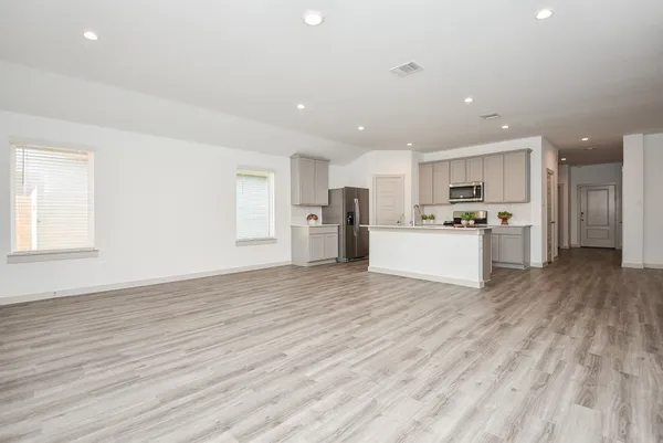 $2,500 | 7827 Sleek Flock Lane, Rosharon, TX 77583