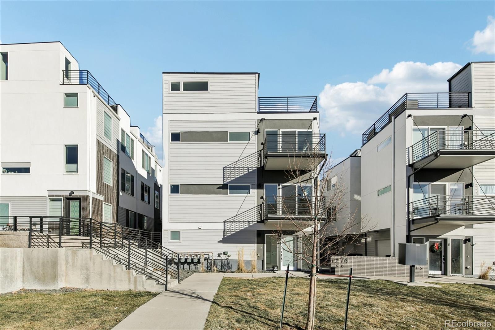 1274 Quitman Street, Unit 6 Denver, CO 80204 - Photo 37 of 50 a view of a very nice looking living room