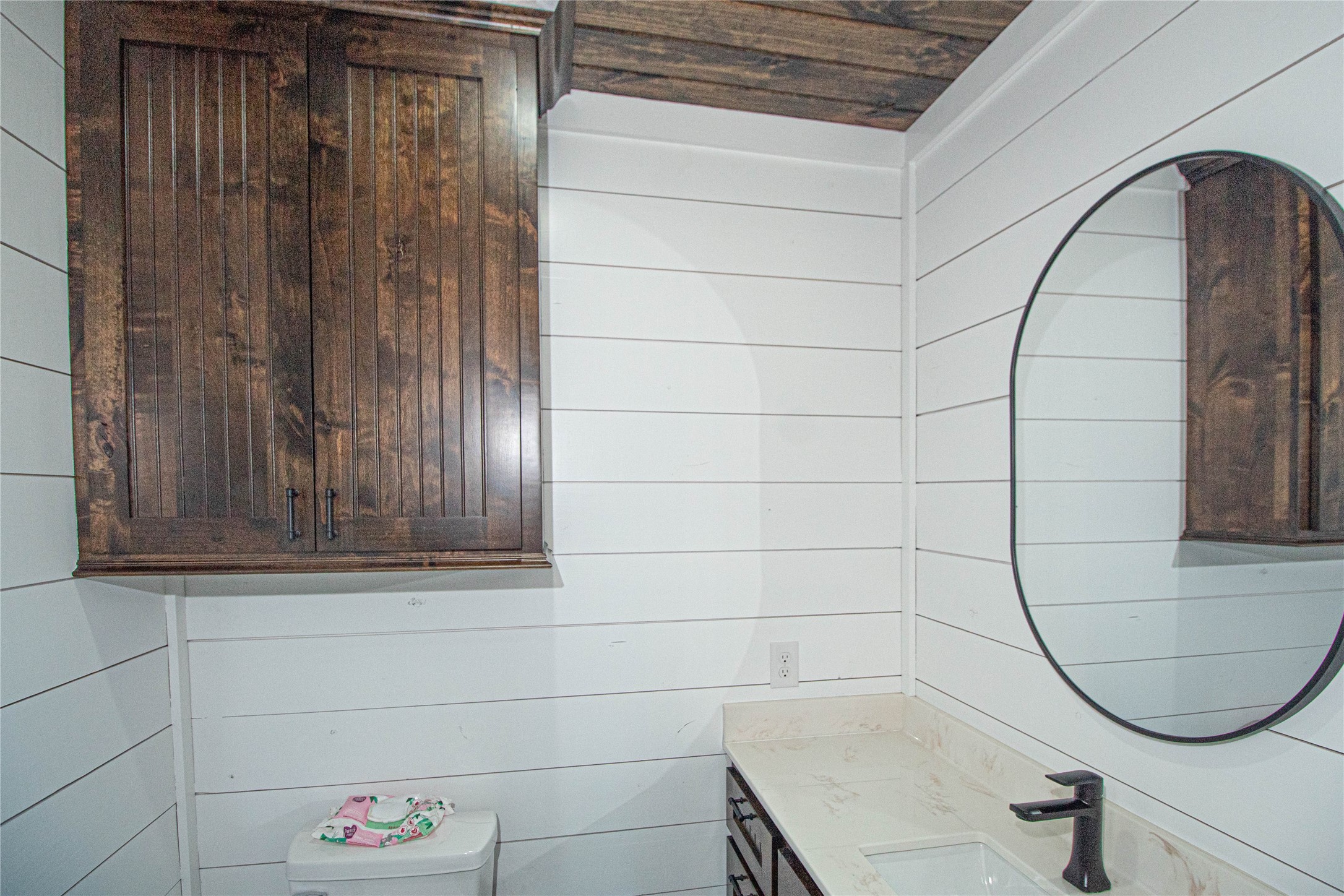 1275 Castlewood Road Livingston, TX 77351 - Photo 40 of 50 a bathroom with a shower