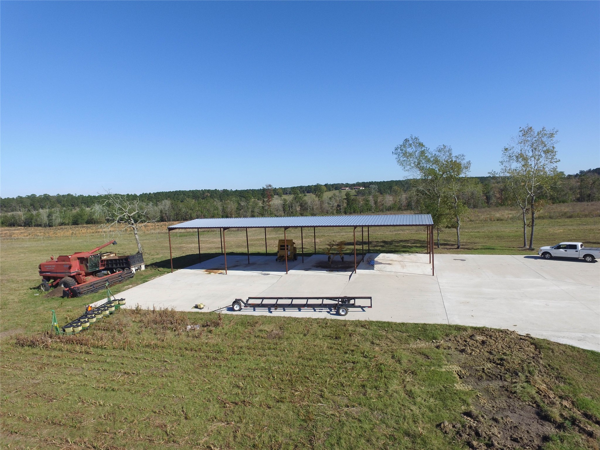 1275 Castlewood Road Livingston, TX 77351 - Photo 6 of 50 a view of a water with an outdoor space
