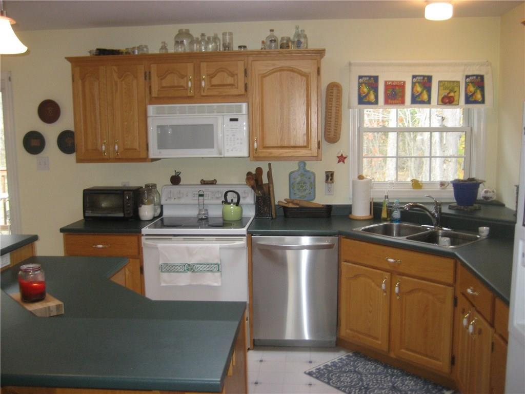 174 Seal Harbor Road Tenants Harbor, ME 04860 - Photo 8 of 34 Photo