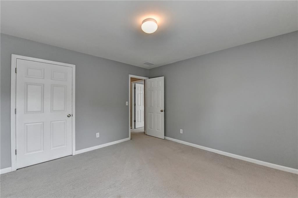 450 Hillingdon Way Suwanee, GA 30024 - Photo 38 of 71
