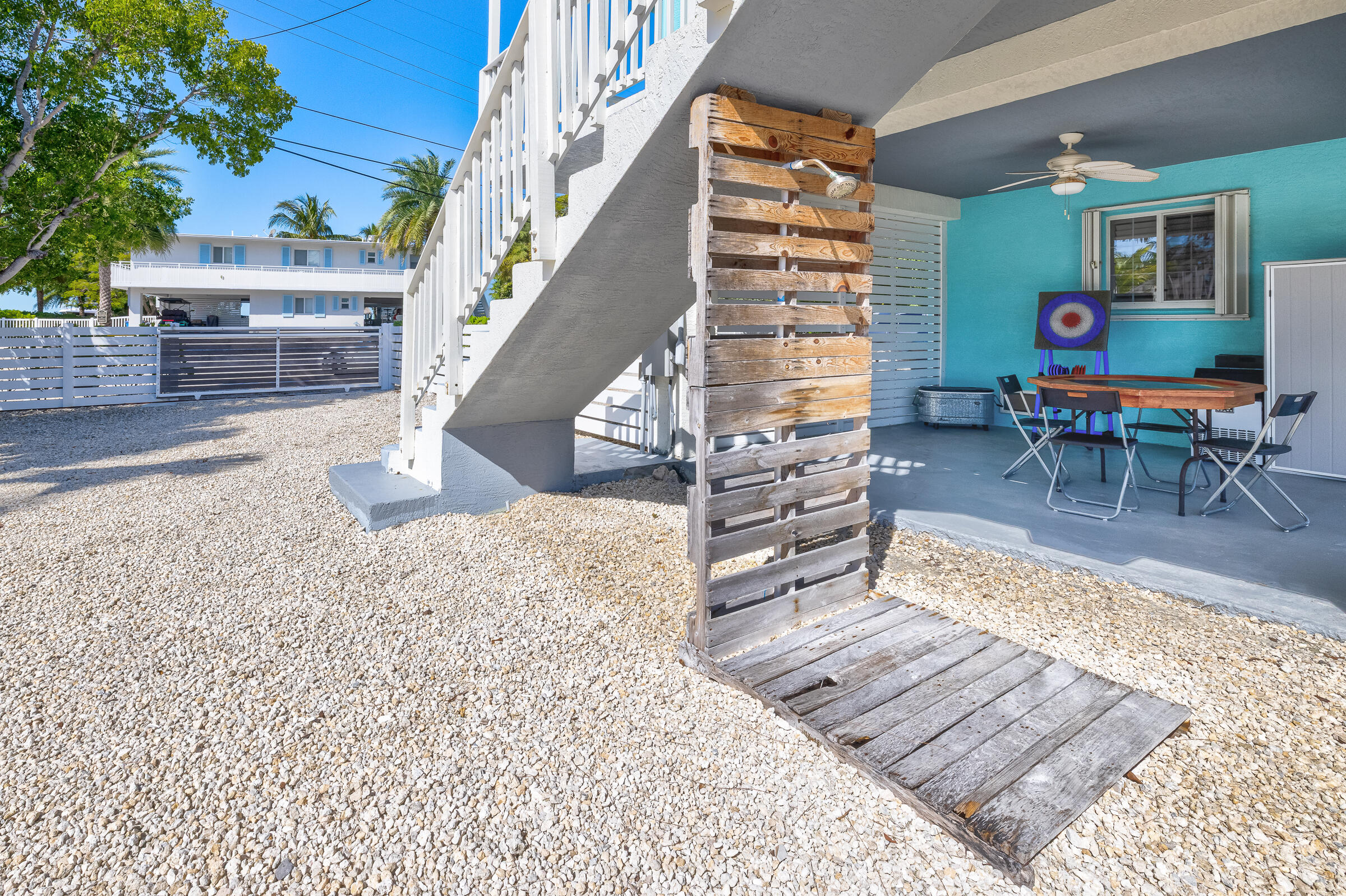 18 Bounty Lane Key Largo, FL 33037 - Photo 38 of 73 a living room with furniture and a rug
