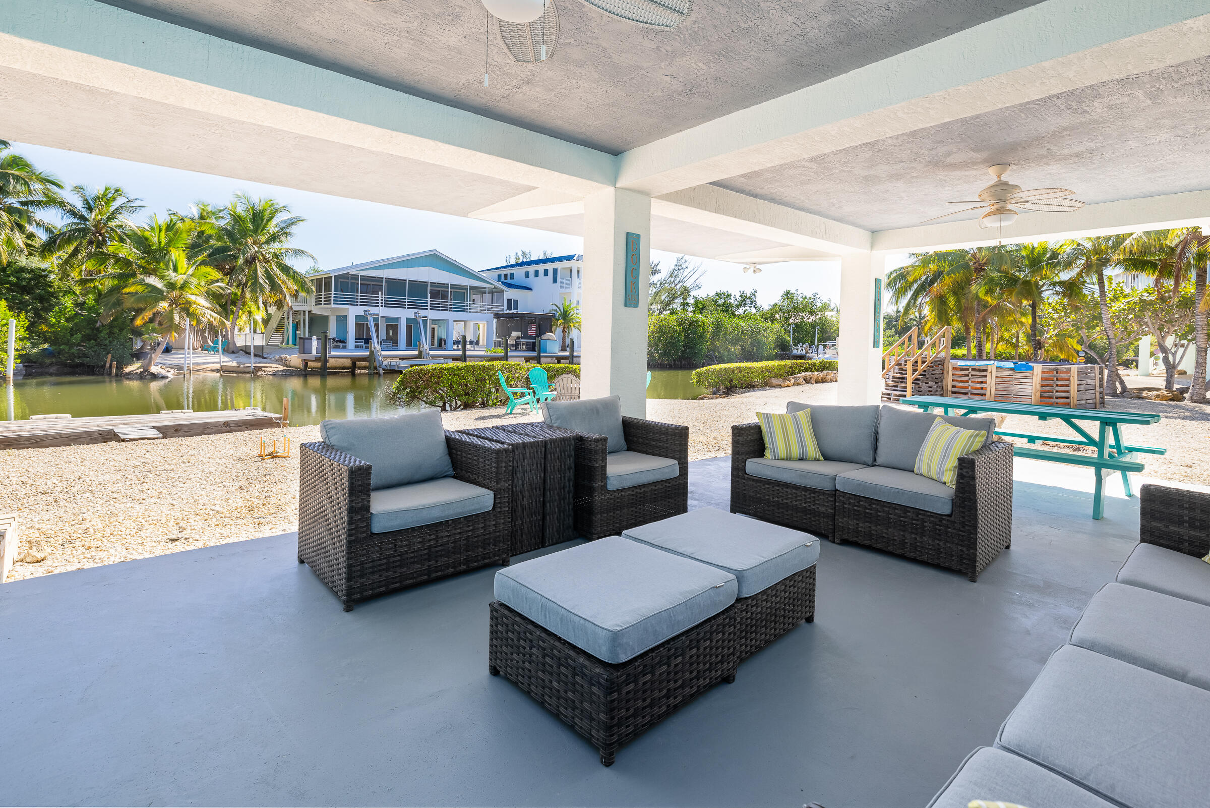18 Bounty Lane Key Largo, FL 33037 - Photo 52 of 73 a living room with furniture and a large window