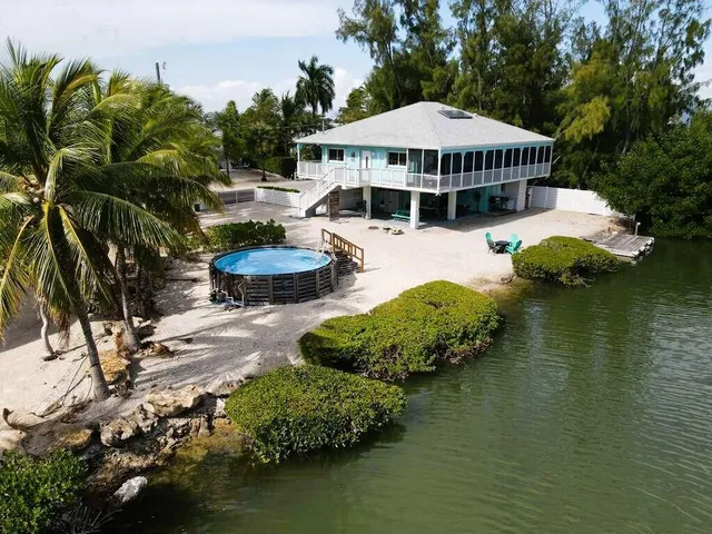$1,699,900 | 18 Bounty Lane, Key Largo, FL 33037
