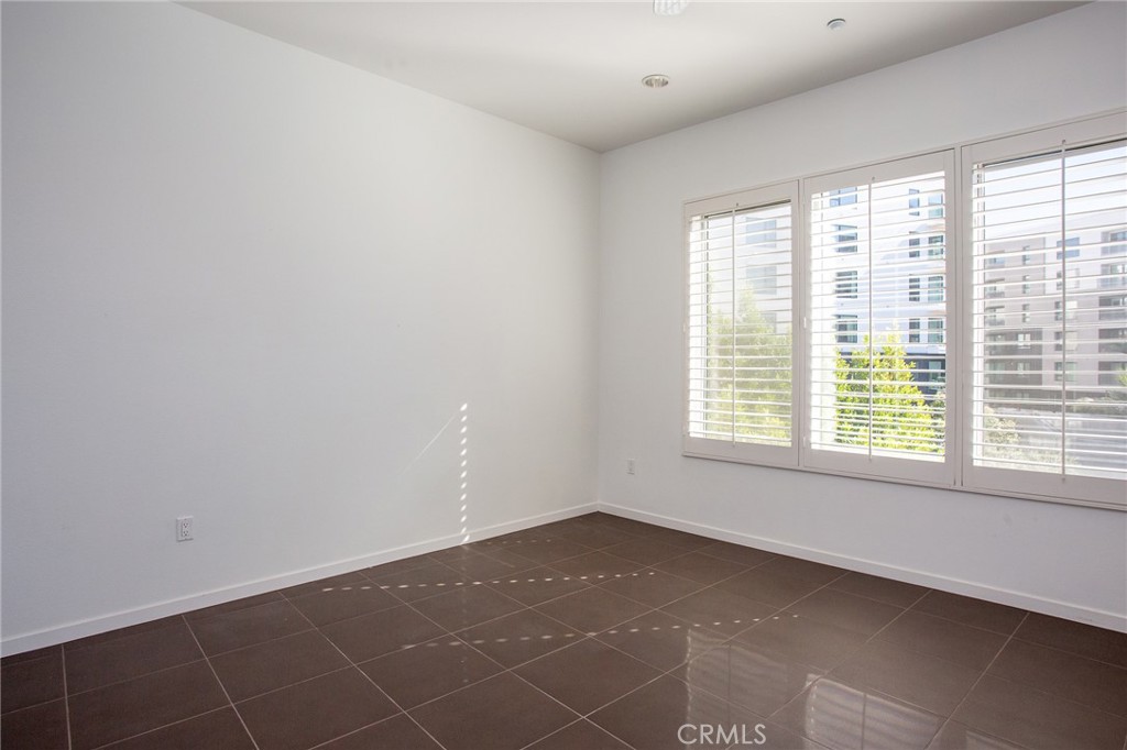 21 Gramercy Irvine, CA 92612 - Photo 14 of 20