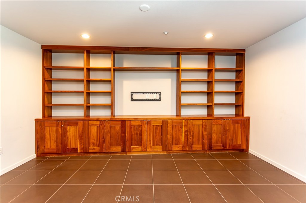 21 Gramercy Irvine, CA 92612 - Photo 7 of 20