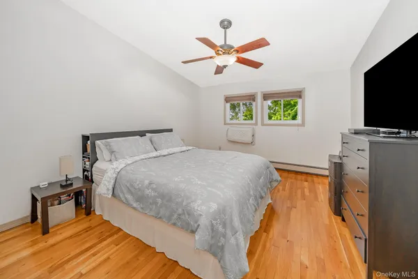 $259,900 | 365 Highway 111, Unit B6, Smithtown, NY 11787