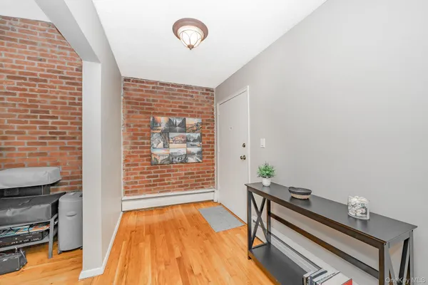 $259,900 | 365 Highway 111, Unit B6, Smithtown, NY 11787