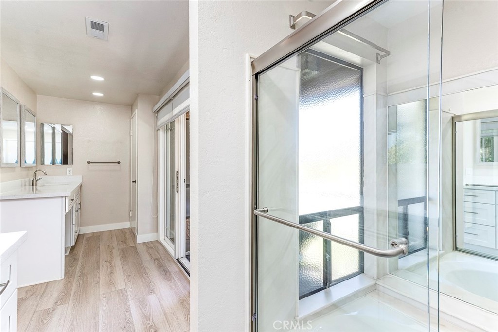 6401 Nohl Ranch Road, Unit 3 Anaheim, CA 92807 - Photo 38 of 48 En-suite bathroom