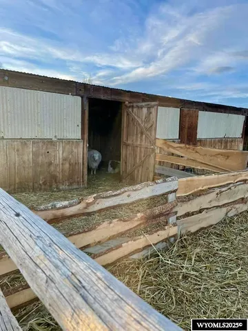 $499,000 | 698 Highway 30, Basin, WY 82410