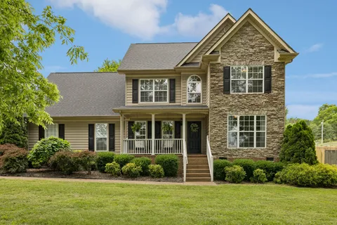 $525,000 | 1399 Standing Stone Circle, Columbia, TN 38401