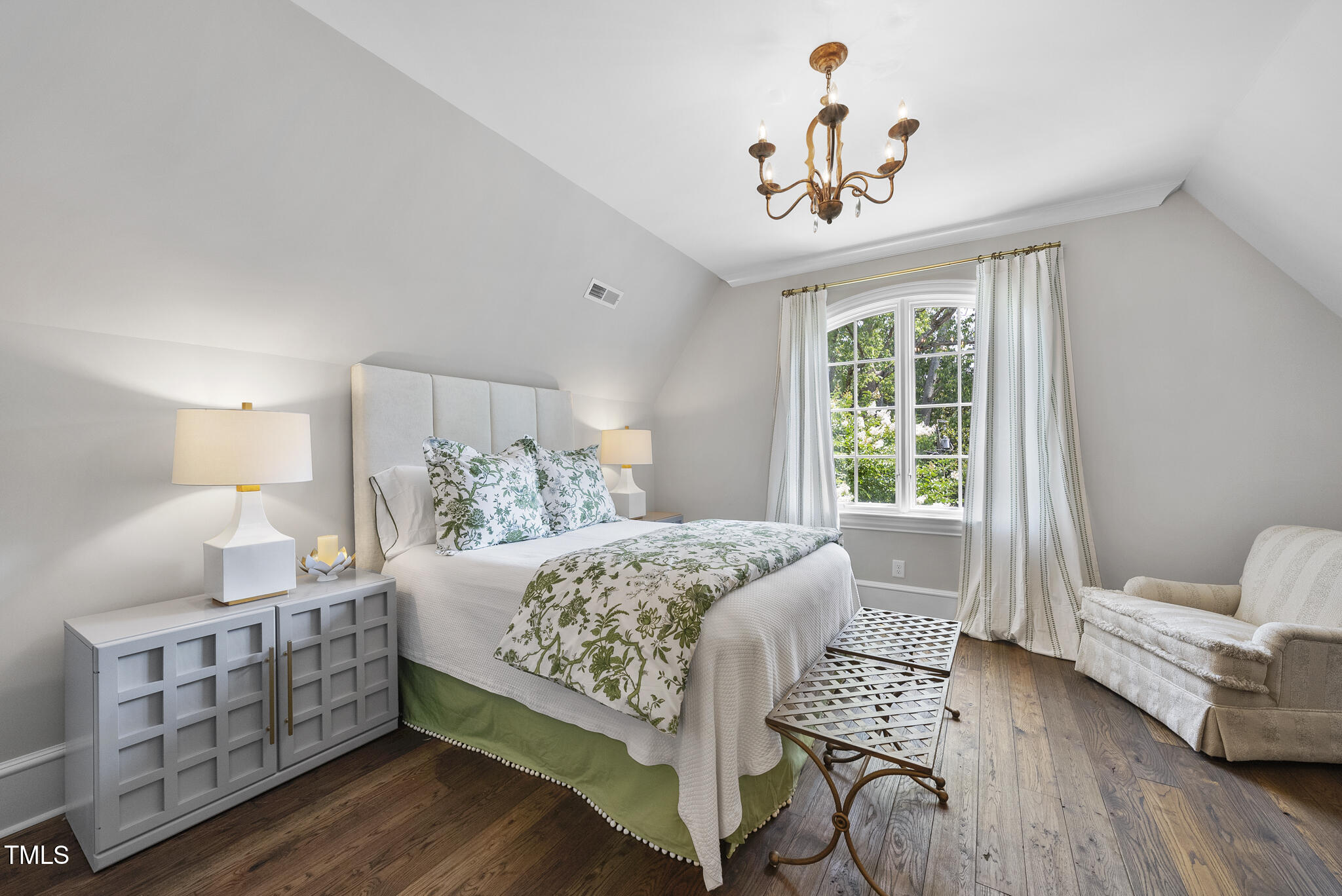 504 Yarmouth Road Raleigh, NC 27608 - Photo 49 of 92 DSC08533