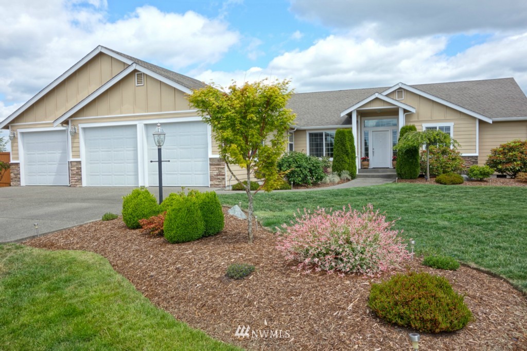 18106 Wild Violet Lane Southwest Rochester, WA 98579 - Photo 1 of 24
