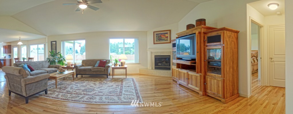18106 Wild Violet Lane Southwest Rochester, WA 98579 - Photo 11 of 24