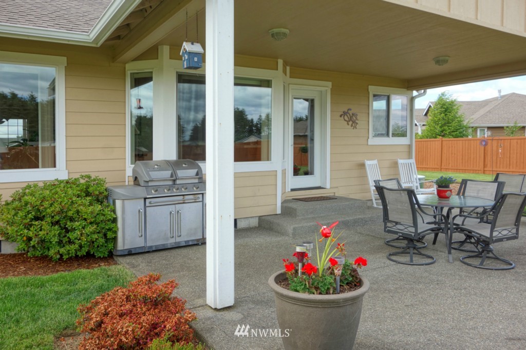 18106 Wild Violet Lane Southwest Rochester, WA 98579 - Photo 21 of 24