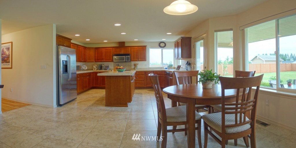 18106 Wild Violet Lane Southwest Rochester, WA 98579 - Photo 5 of 24