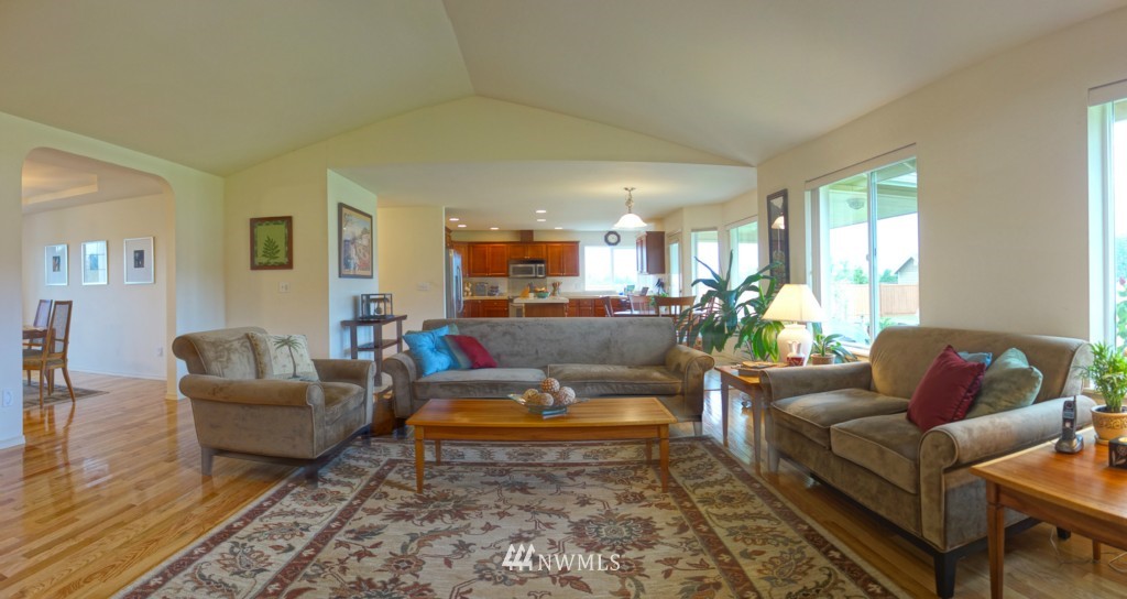18106 Wild Violet Lane Southwest Rochester, WA 98579 - Photo 10 of 24
