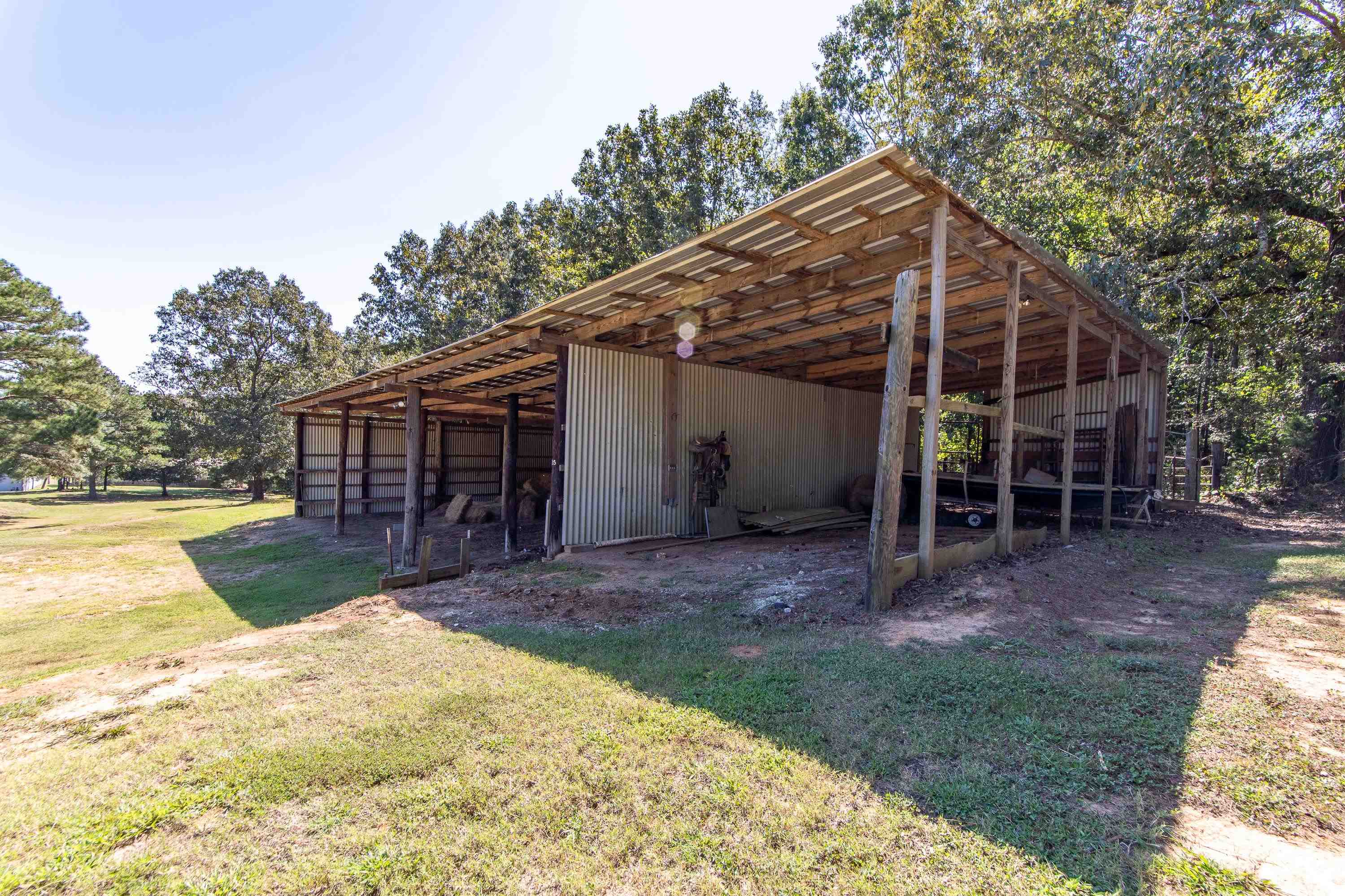 2480 Kennedy Road Middleton, TN 38052 - Photo 35 of 40 40x60 Barn with water, 15x40 overhang attached