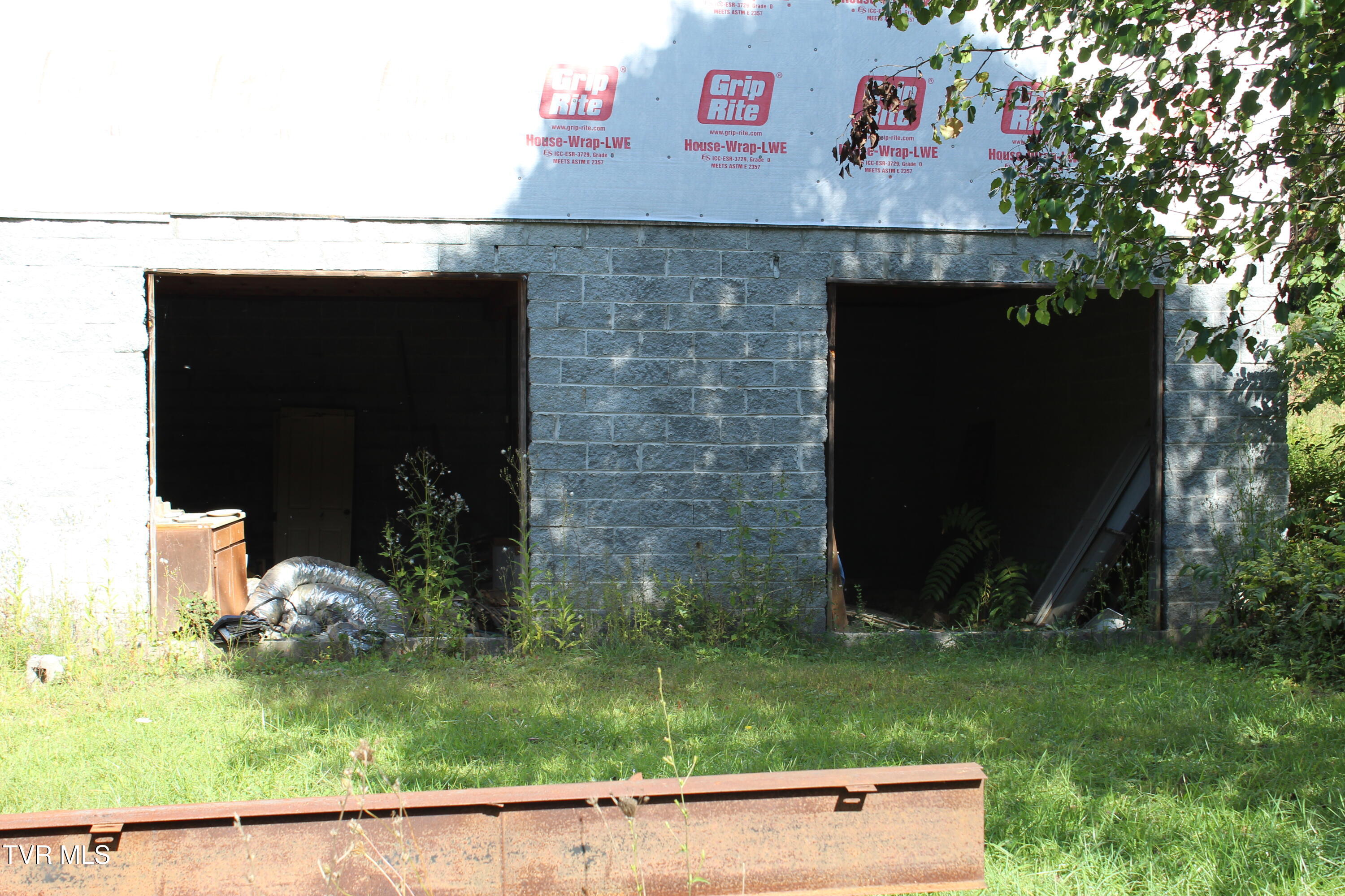 278 Long Hollow Road Elizabethton, TN 37643 - Photo 5 of 8 IMG_8760