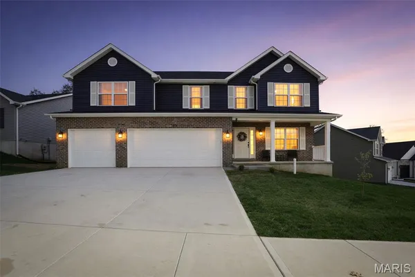 $399,900 | 228 Red Maple Court, Hillsboro, MO 63050