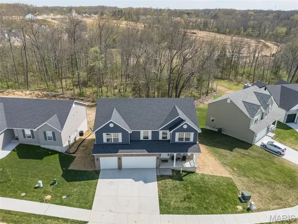 $399,900 | 228 Red Maple Court, Hillsboro, MO 63050