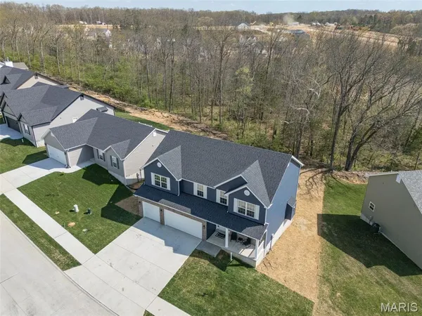 $399,900 | 228 Red Maple Court, Hillsboro, MO 63050