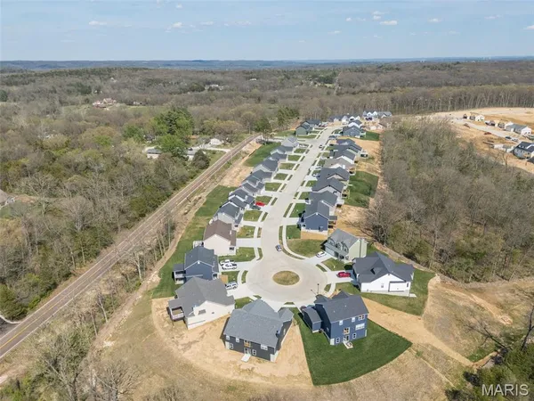 $399,900 | 228 Red Maple Court, Hillsboro, MO 63050