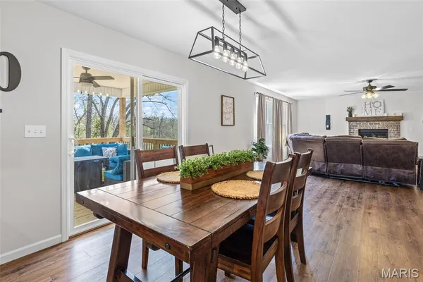 $399,900 | 228 Red Maple Court, Hillsboro, MO 63050