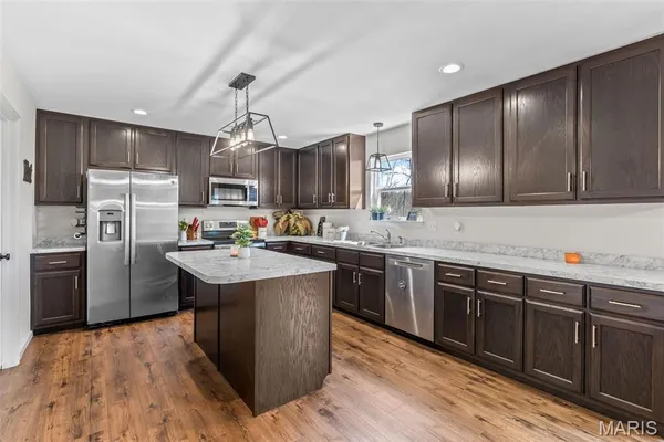 $399,900 | 228 Red Maple Court, Hillsboro, MO 63050