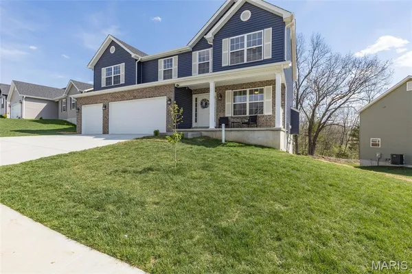 $399,900 | 228 Red Maple Court, Hillsboro, MO 63050