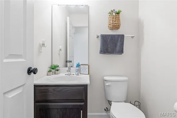 $399,900 | 228 Red Maple Court, Hillsboro, MO 63050