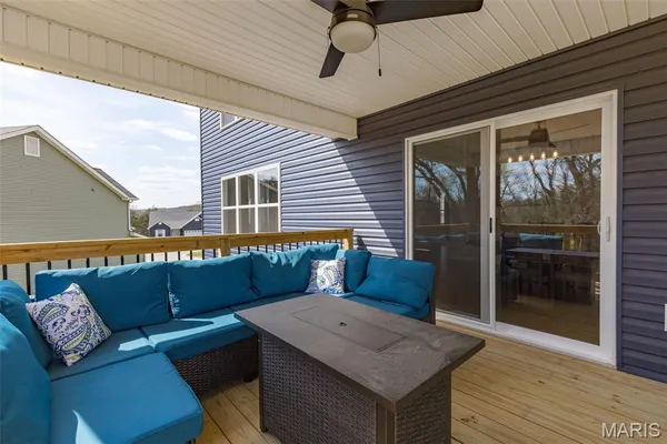 $399,900 | 228 Red Maple Court, Hillsboro, MO 63050