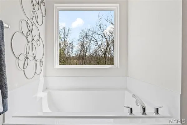 $399,900 | 228 Red Maple Court, Hillsboro, MO 63050