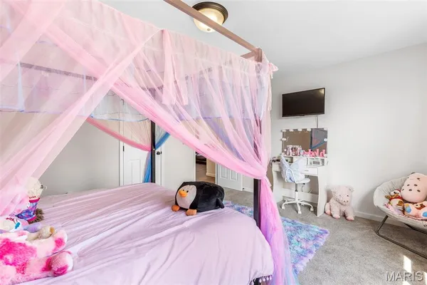 $399,900 | 228 Red Maple Court, Hillsboro, MO 63050