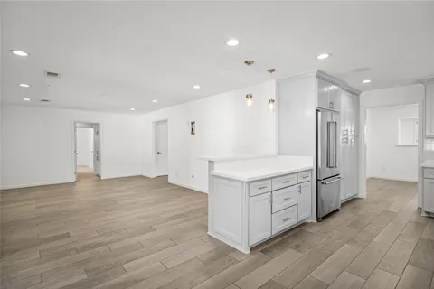 $515,000 | 5834 Braesheather Drive, Houston, TX 77096