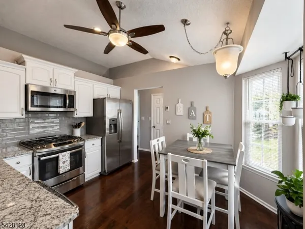 $3,000 | 605 Magnolia Lane, Somerville, NJ 08876