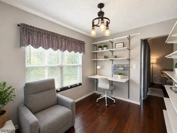 $3,000 | 605 Magnolia Lane, Somerville, NJ 08876