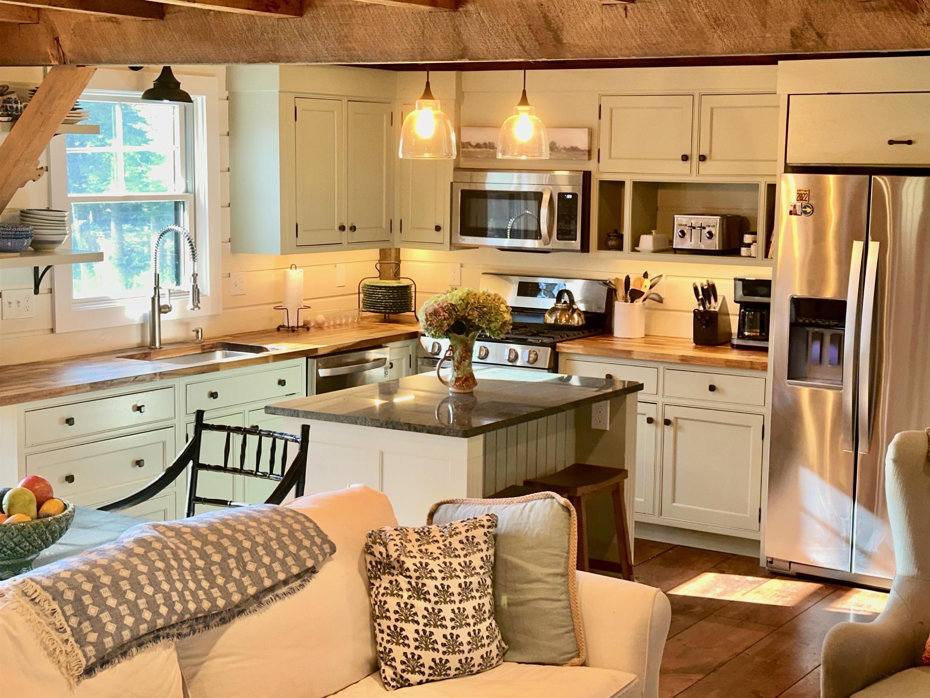 225 Danforth Drive Dorset, VT 05251 - Photo 12 of 40