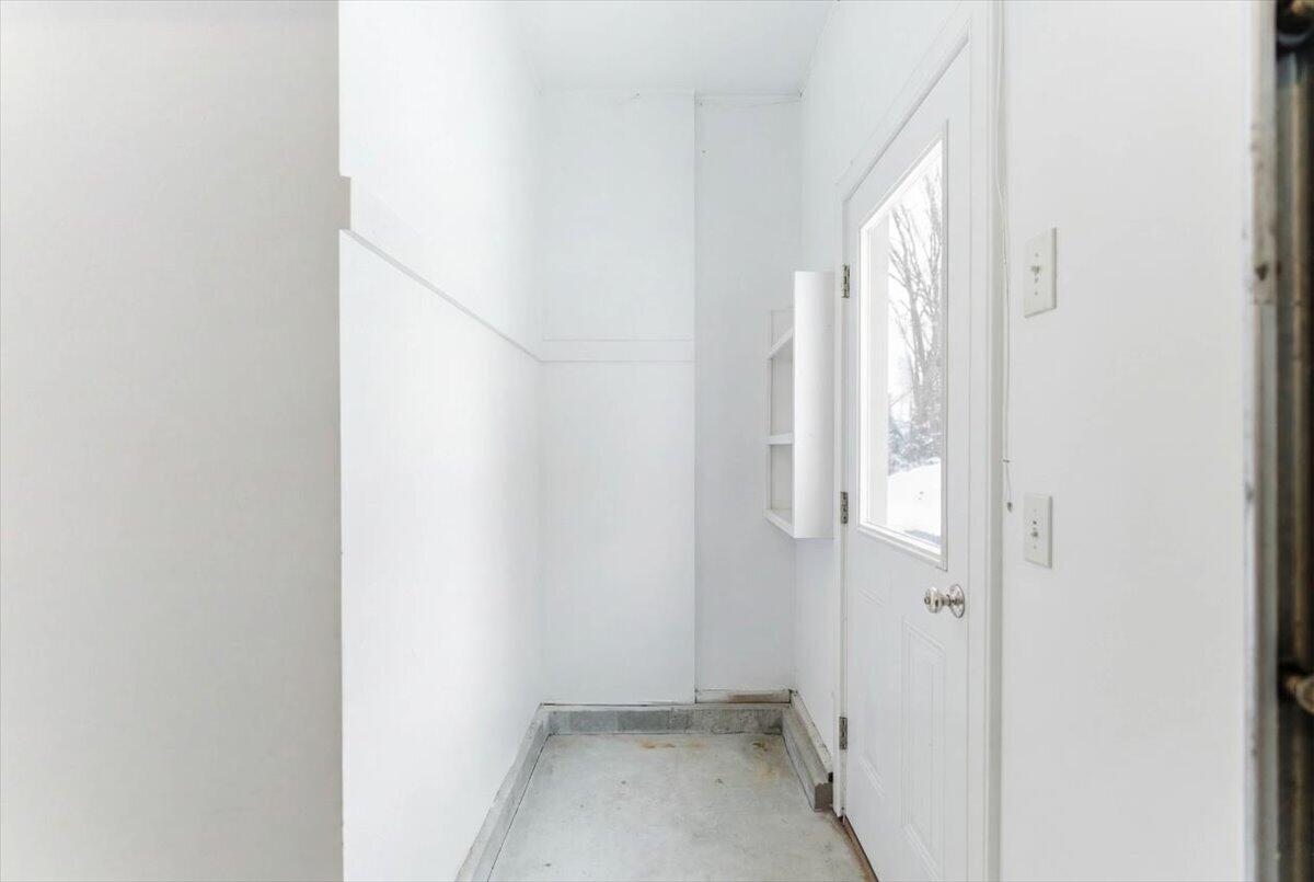 63 Maple Ridge Drive Winthrop, ME 04364 - Photo 7 of 69 garage entry