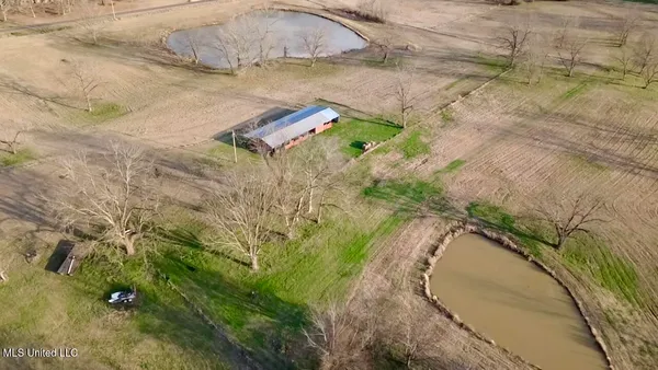 $280,000 | 1255 North Chapel Hill Road, Raymond, MS 39154